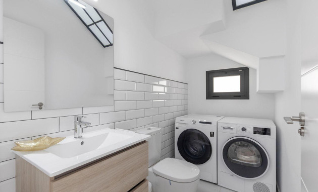 Herverkoop - House - Los Montesinos - Pueblo 8