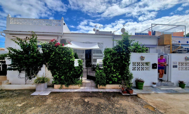 Herverkoop - Apartment - Torrevieja - La Siesta - El Salado - Torreta