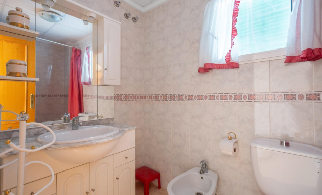 Herverkoop - Apartment - Torrevieja - Playa del cura