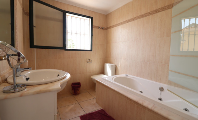 Herverkoop - Detached Villa - Algorfa - Lo Crispin