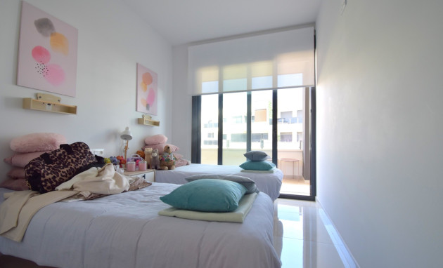 Herverkoop - Apartment - Orihuela Costa - Playa Flamenca