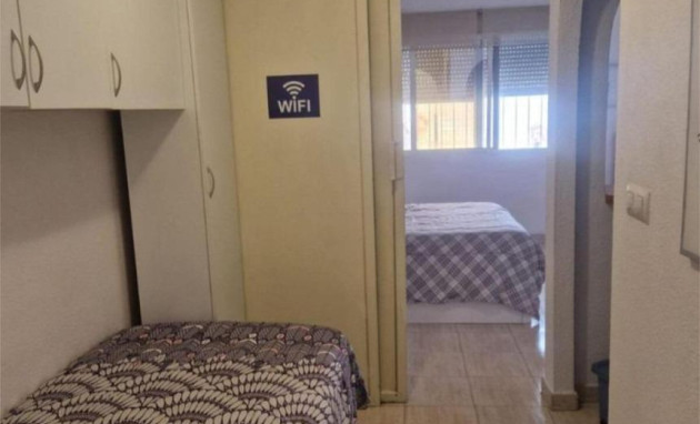 Herverkoop - Studio - Torrevieja - Estacion de autobuses