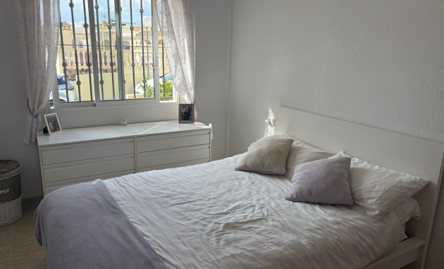 Herverkoop - Bungalow - Gelijkvloers - Algorfa