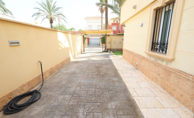 Herverkoop - Villa - Cabo Roig - Costa blanca