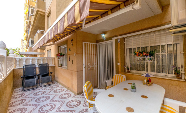 Herverkoop - Apartment - Torrevieja - Centro