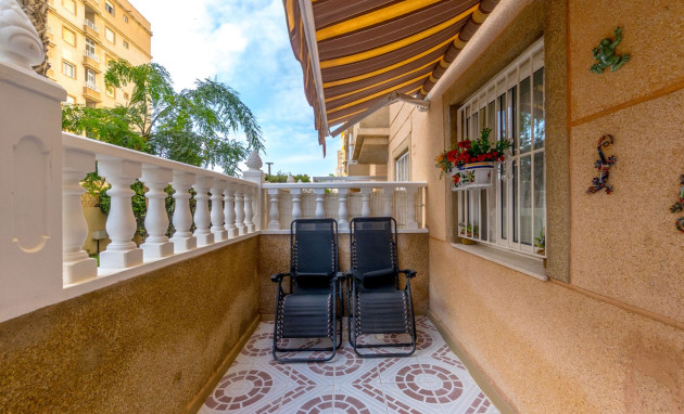 Herverkoop - Apartment - Torrevieja - Centro