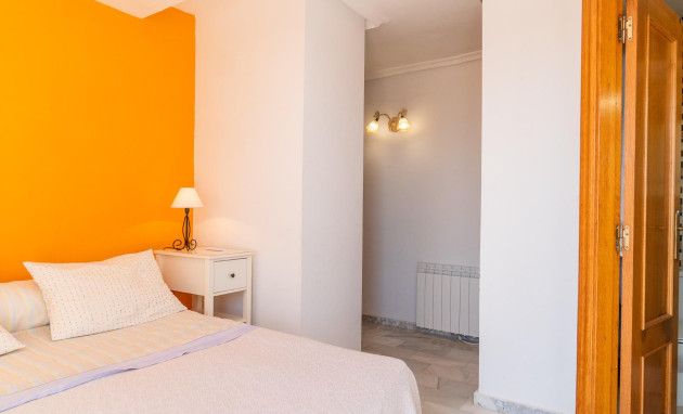 Herverkoop - Villa - Orihuela Costa - La Zenia