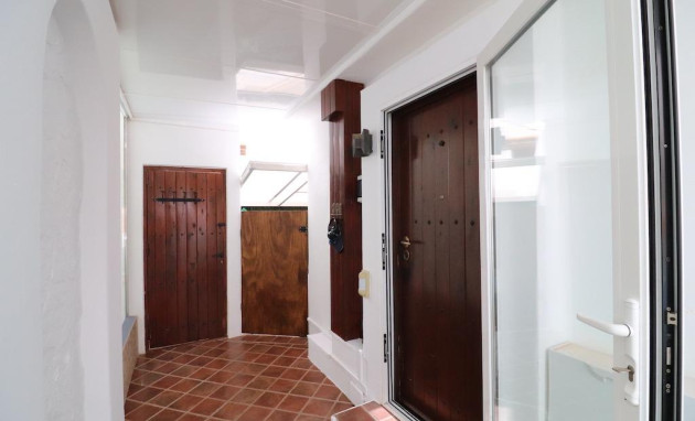 Herverkoop - Villa - Orihuela Costa - Montezenia