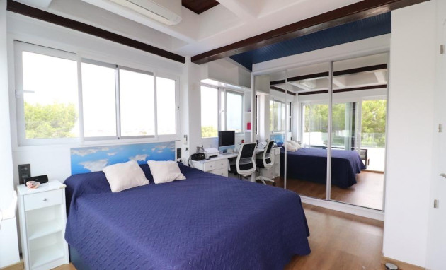 Herverkoop - Villa - Orihuela Costa - Montezenia