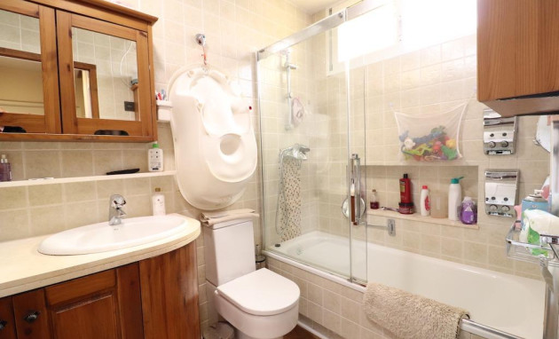 Herverkoop - Villa - Orihuela Costa - Montezenia