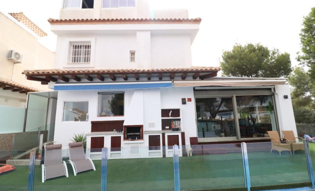 Herverkoop - Villa - Orihuela Costa - Montezenia