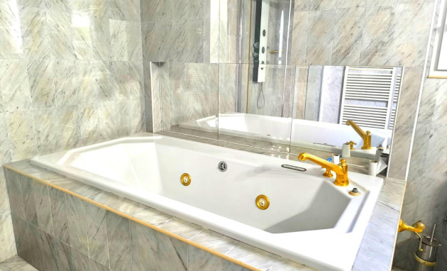 Herverkoop - Villa - Benidorm - Playa de Levante