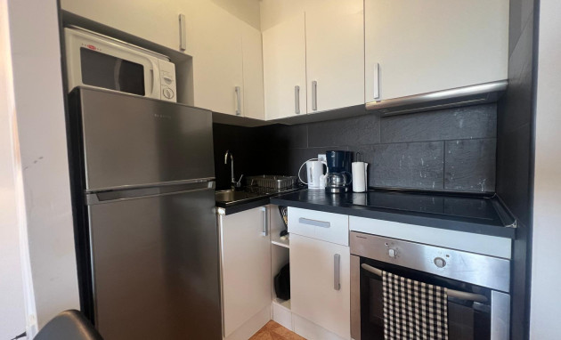 Herverkoop - Apartment - Torrevieja - Playa de los locos