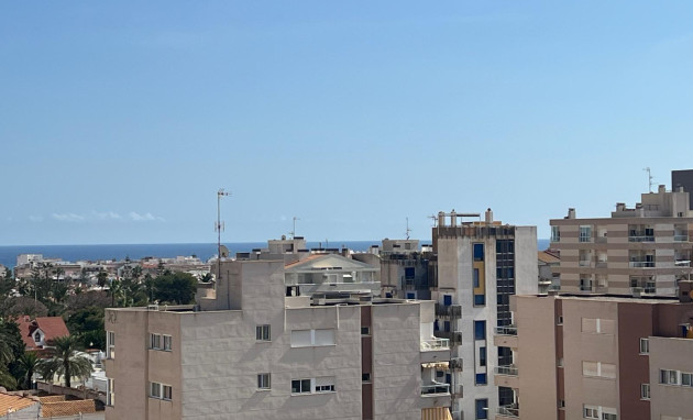 Herverkoop - Apartment - Torrevieja - Playa de los locos