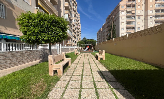 Herverkoop - Apartment - Torrevieja - Playa de los locos