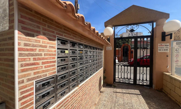 Herverkoop - Apartment - Torrevieja - Playa de los locos