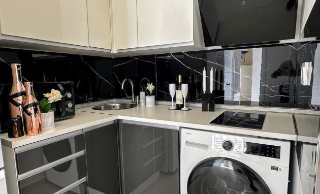 Herverkoop - Apartment - Torrevieja - El limonar