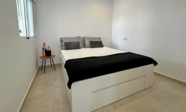 Herverkoop - Apartment - Torrevieja - El limonar