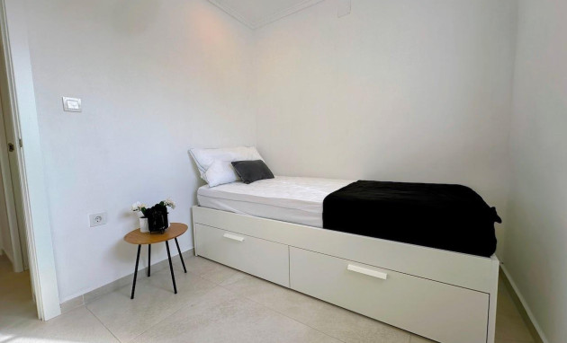 Herverkoop - Apartment - Torrevieja - El limonar