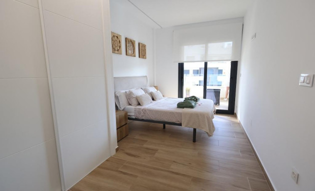 Revente - Apartment - Orihuela Costa - Villamartín-Las Filipinas