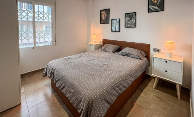 Herverkoop - 1. Apartment / flat - Playa Del Cura - Torrevieja