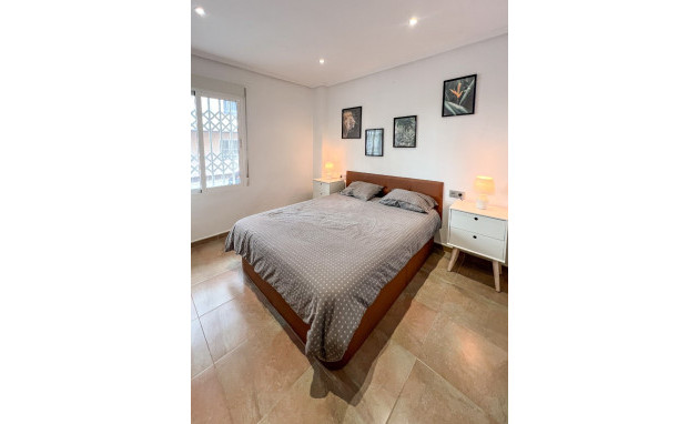 Herverkoop - 1. Apartment / flat - Playa Del Cura - Torrevieja