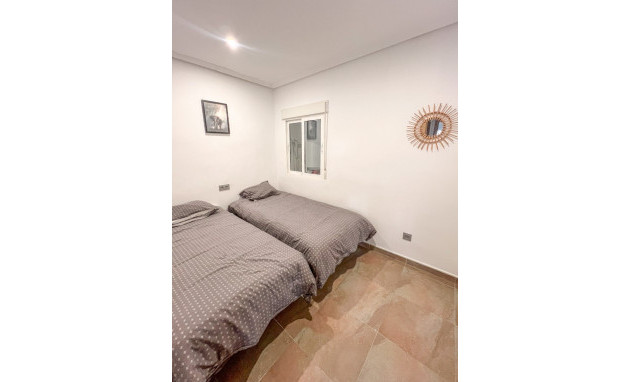 Herverkoop - 1. Apartment / flat - Playa Del Cura - Torrevieja