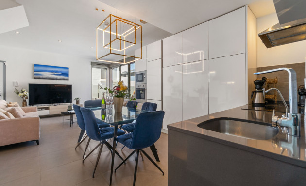 Herverkoop - Detached Villa - Orihuela Costa - Villamartin