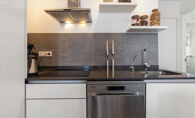 Herverkoop - Detached Villa - Orihuela Costa - Villamartin