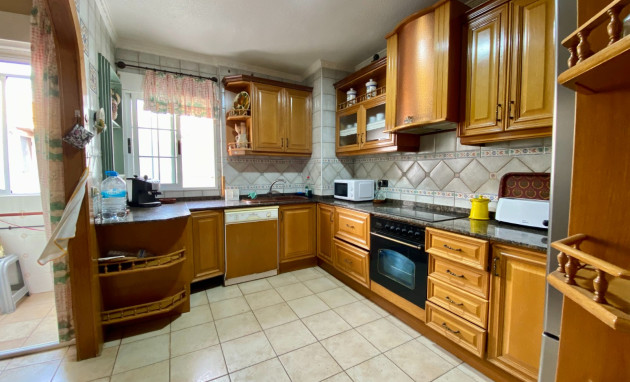 Herverkoop - Apartment - Torrevieja - Playa Del Cura