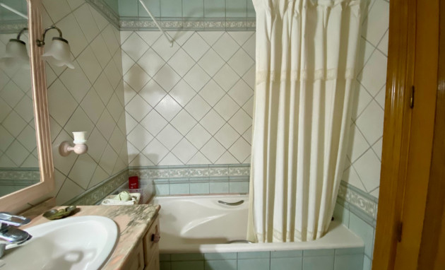 Herverkoop - Apartment - Torrevieja - Playa Del Cura