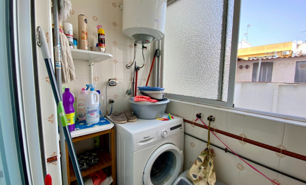 Herverkoop - Apartment - Torrevieja - Playa Del Cura