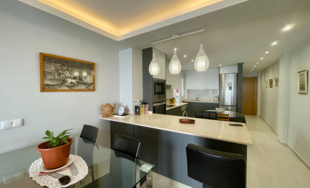 Herverkoop - Apartment - Torrevieja - Playa Del Cura