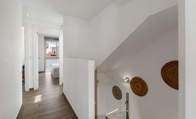 Herverkoop - Detached Villa - Orihuela Costa - Villamartin