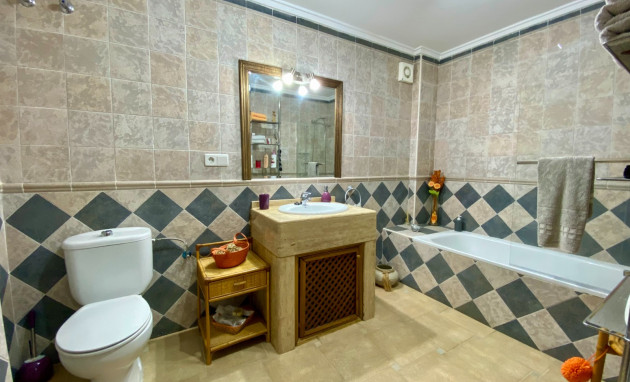 Herverkoop - Detached Villa - Algorfa - Lomas de La Juliana