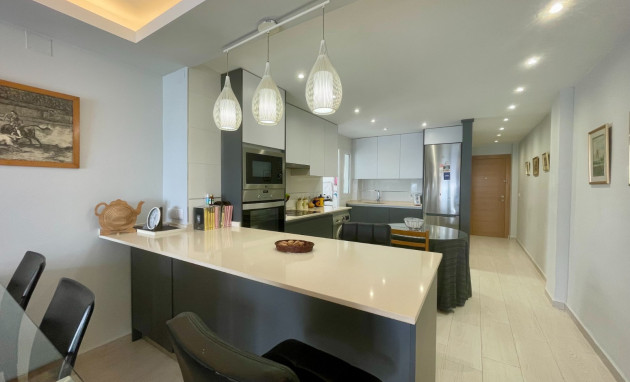 Herverkoop - Apartment - Torrevieja - Playa Del Cura