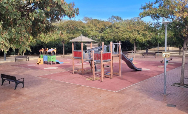 Herverkoop - urban plot - El rebolledo - Costa blanca