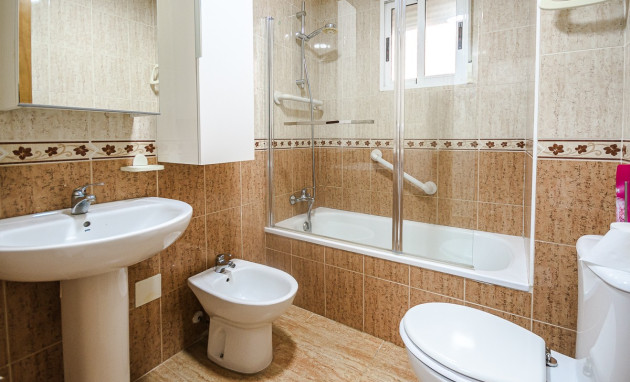 Herverkoop - Apartment - Orihuela Costa - Punta Prima