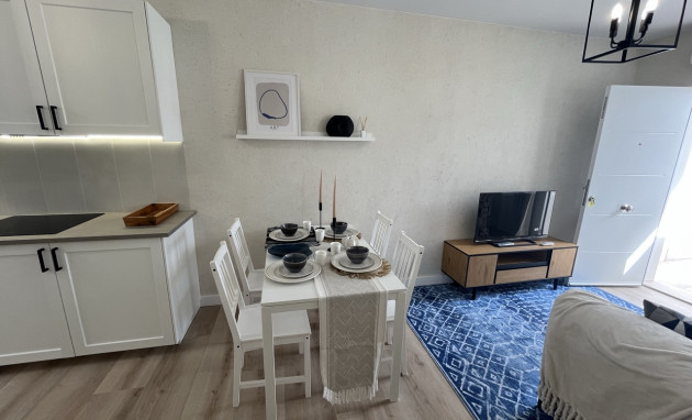 Revente - Casa de Pueblo - Torrevieja - Torreta - Florida