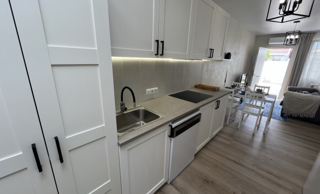 Revente - Casa de Pueblo - Torrevieja - Torreta - Florida