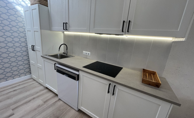 Revente - Casa de Pueblo - Torrevieja - Torreta - Florida