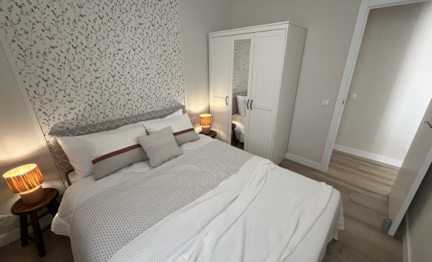 Revente - Casa de Pueblo - Torrevieja - Torreta - Florida