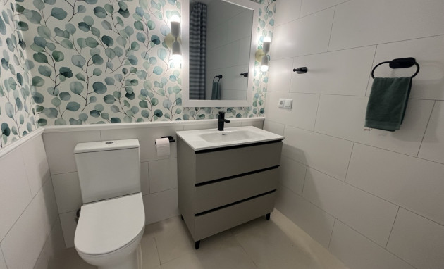 Revente - Casa de Pueblo - Torrevieja - Torreta - Florida