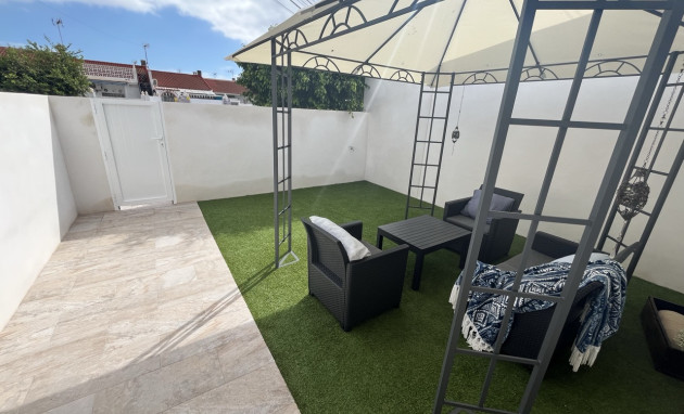 Revente - Casa de Pueblo - Torrevieja - Torreta - Florida