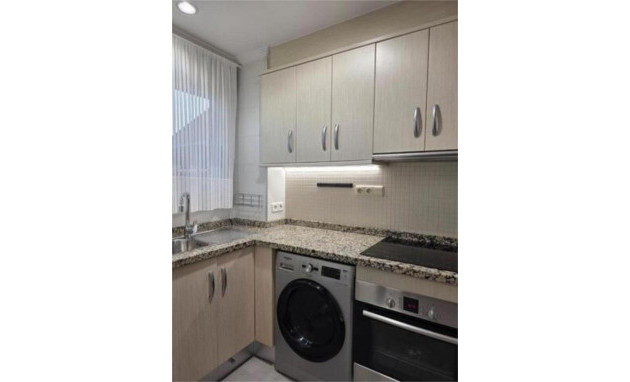 Herverkoop - Apartment - Torrevieja - Playa del cura