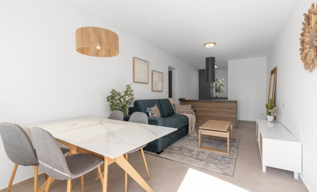 Lange Termijn Verhuur - Bungalow - Gelijkvloers - Torrevieja - Zona los Frutales