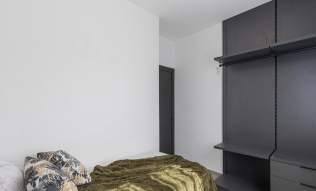 Lange Termijn Verhuur - Bungalow - Gelijkvloers - Torrevieja - Zona los Frutales