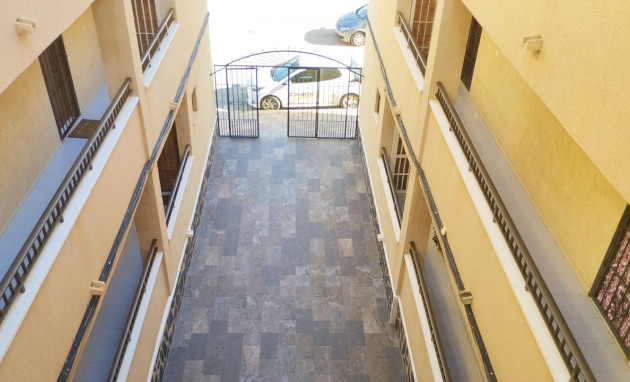 Herverkoop - Apartment - Torrevieja - El chaparral