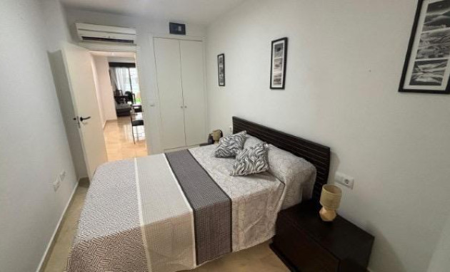 Herverkoop - Apartment - Benidorm - Colonia Madrid