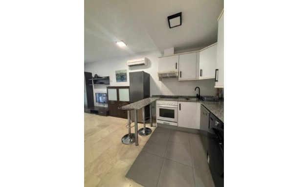 Herverkoop - Apartment - Benidorm - Colonia Madrid